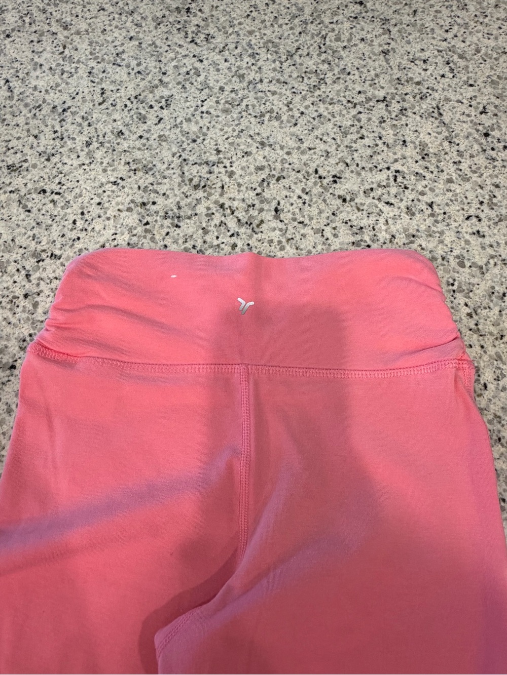 Old Navy Active PowerChill Flare Leggings Pink Size L Runs Small - Picture 6 of 6